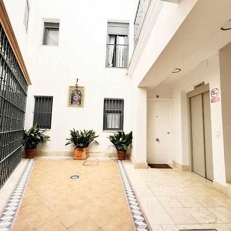 דירות סביליה Aym Places Buen Viaje Parking Incluido מראה חיצוני תמונה