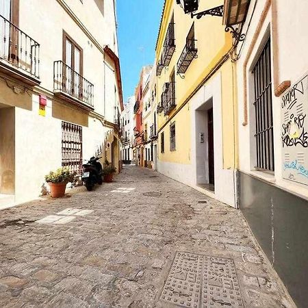 דירות סביליה Aym Places Buen Viaje Parking Incluido מראה חיצוני תמונה
